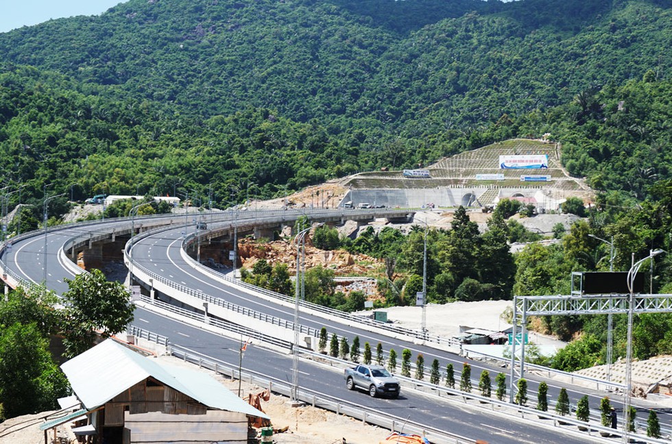 Những hầm đường bộ nghìn tỉ lớn nhất Việt Nam - Ảnh 8. Những hầm đường bộ nghìn tỉ lớn nhất Việt Nam - Ảnh 8.