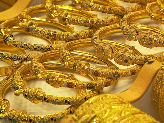Giá vàng hôm nay 1/10: Duy trì đà tăng 250.000 đồng/lượng - Ảnh 1. Giá vàng hôm nay 1/10: Duy trì đà tăng 250.000 đồng/lượng - Ảnh 1.