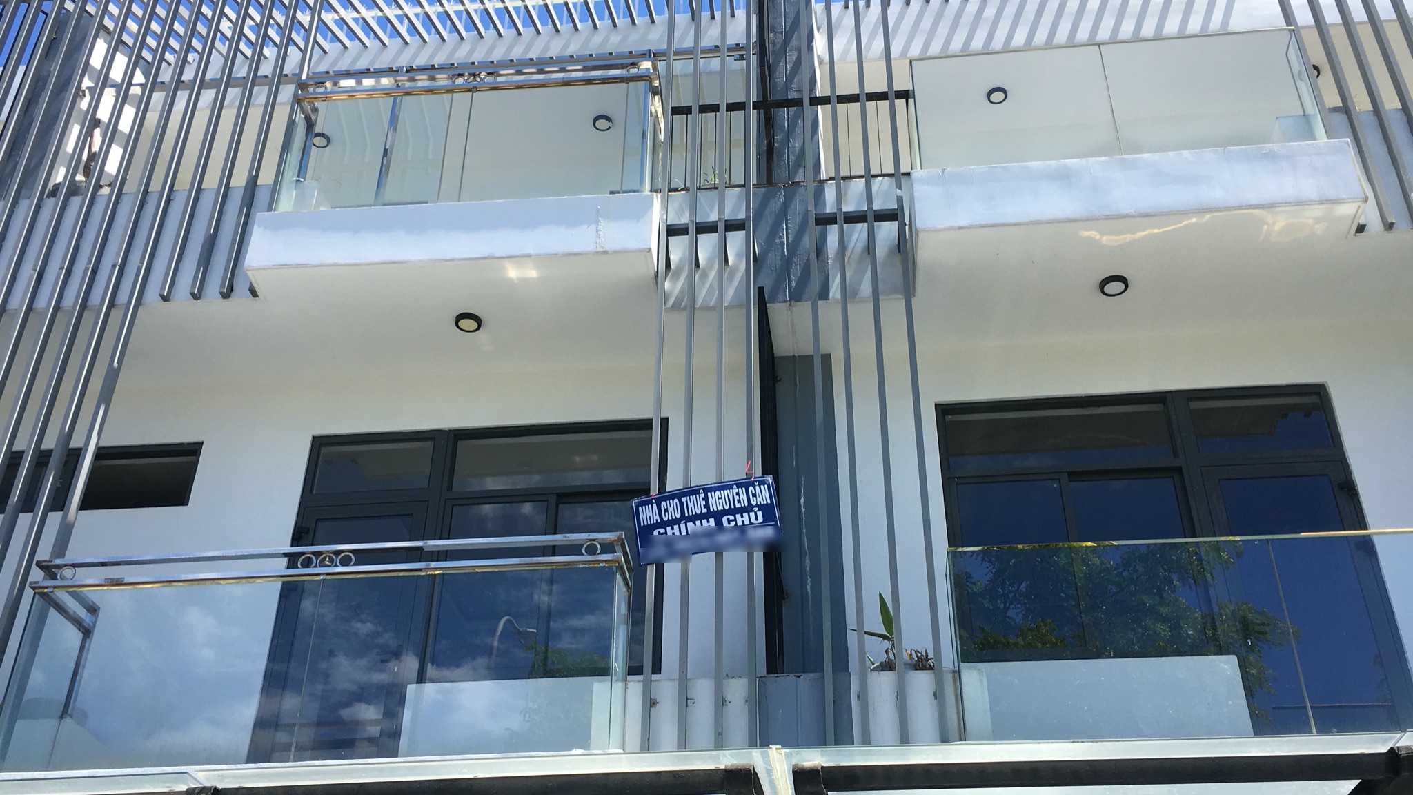 [PhotoStory] Hàng trăm shophouse chục tỉ đồng ở Đà Nẵng ế ẩm người thuê, bỏ hoang - Ảnh 8.