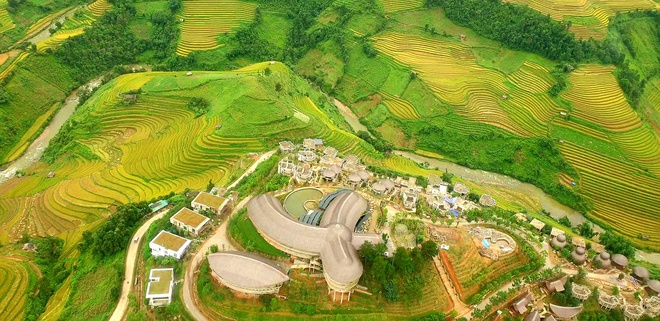 Những điểm du lịch nội địa có dịch vụ bay trực thăng ngắm cảnh - Ảnh 4.