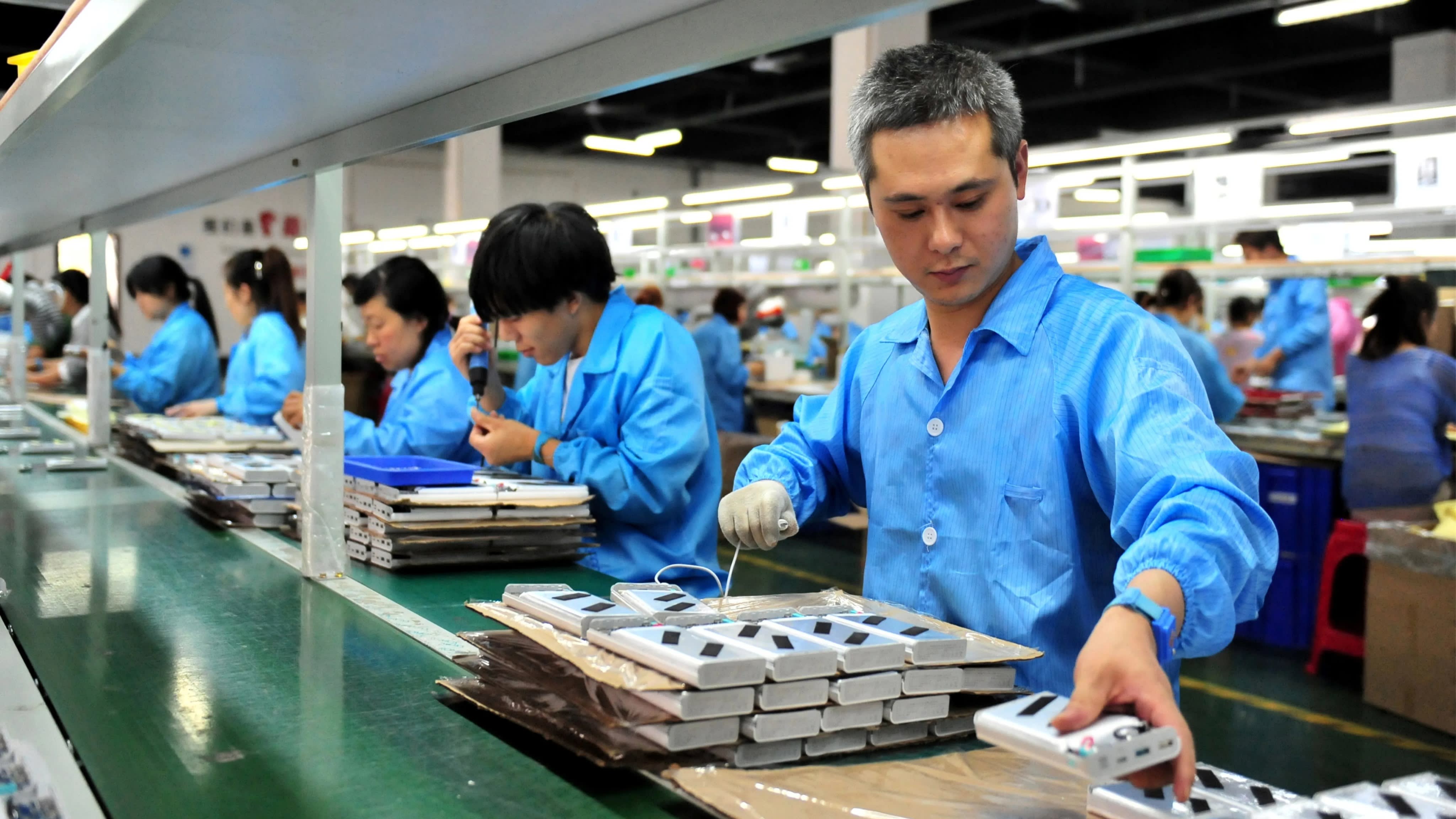 Giới doanh nghiệp công nghệ ngậm ngùi rời Trung Quốc vì chiến tranh thương mại - Ảnh 1. Giới doanh nghiệp công nghệ ngậm ngùi rời Trung Quốc vì chiến tranh thương mại - Ảnh 1.