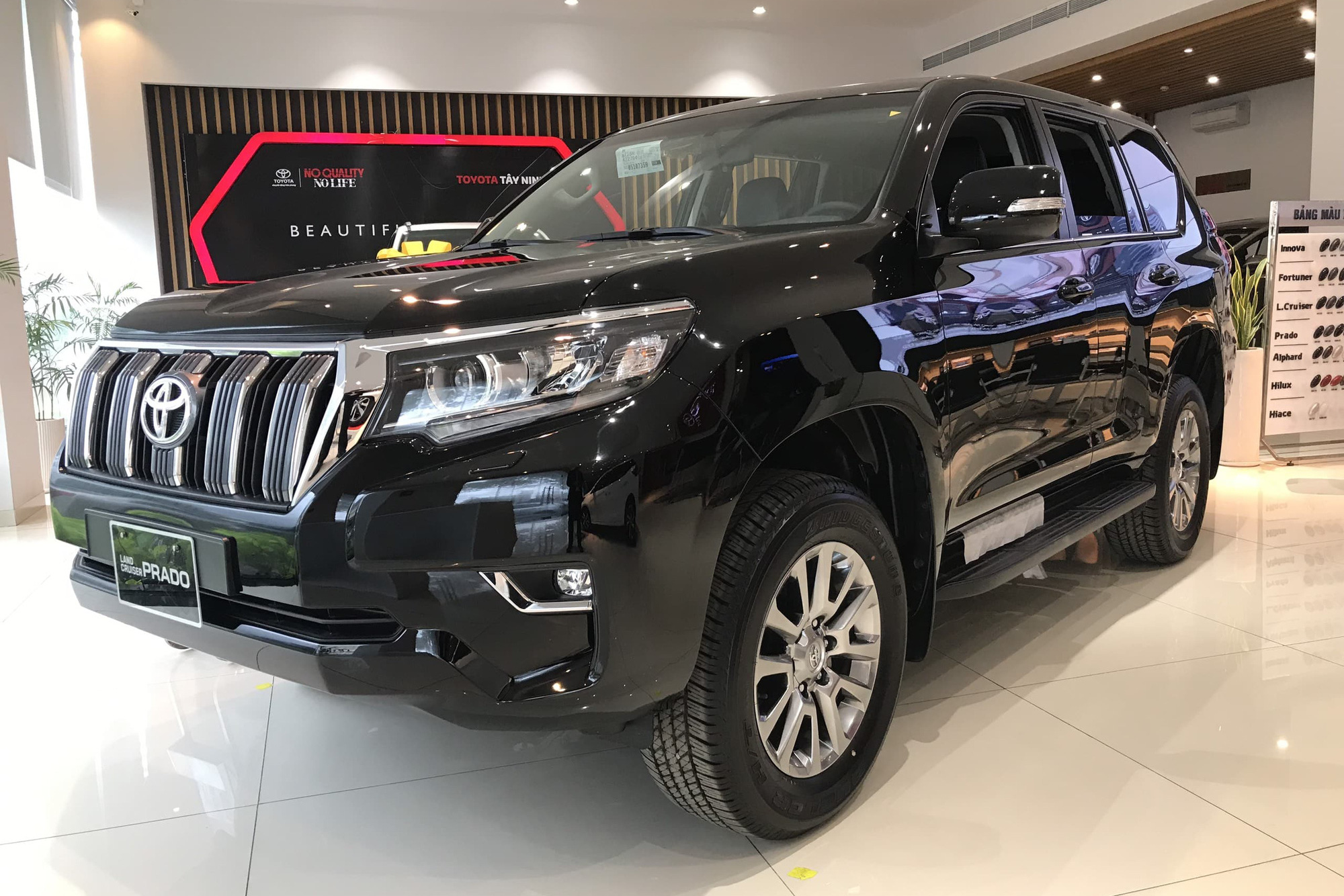 Top những xe ô tô bán chạy nhất và ế ẩm nhất trong tháng 9 - Ảnh 19. Top những xe ô tô bán chạy nhất và ế ẩm nhất trong tháng 9 - Ảnh 19.