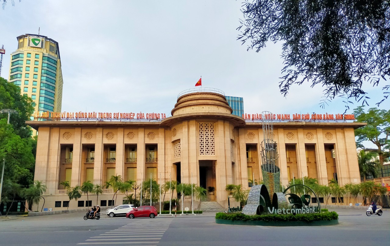 NHNN bổ nhiệm loạt nhân sự cấp cao - Ảnh 1.