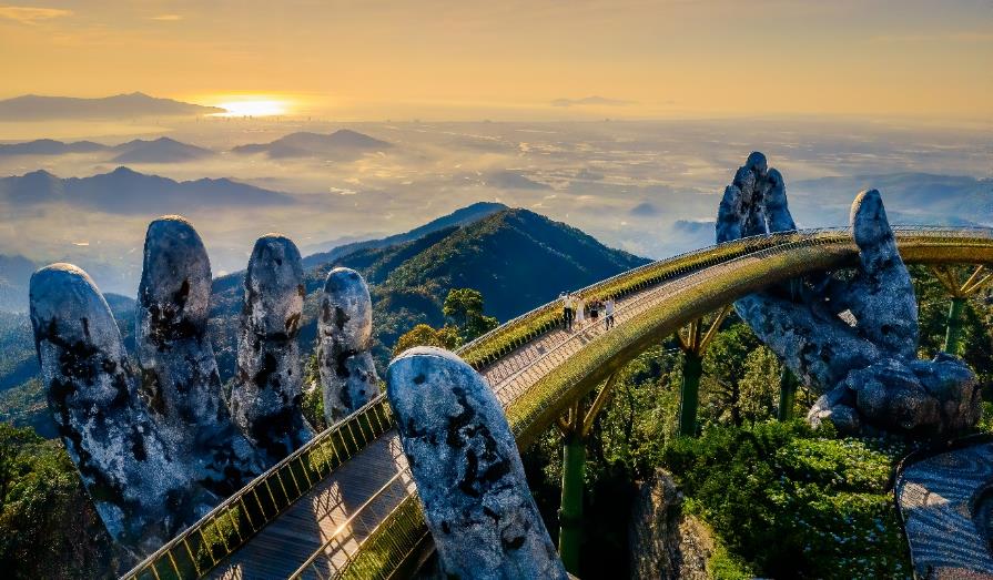 Ngắm những khoảng khắc đẹp ngỡ ngàng của Cầu Vàng trong lễ hội âm nhạc trực tuyến United We Stream Asia - Ảnh 4. Ngắm những khoảng khắc đẹp ngỡ ngàng của Cầu Vàng trong lễ hội âm nhạc trực tuyến United We Stream Asia - Ảnh 4.