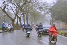 Thời tiết Hà Nội hôm nay 17/10: Mưa rào, đêm và sáng trời lạnh, Hải Phòng mưa rào vào ban đêm