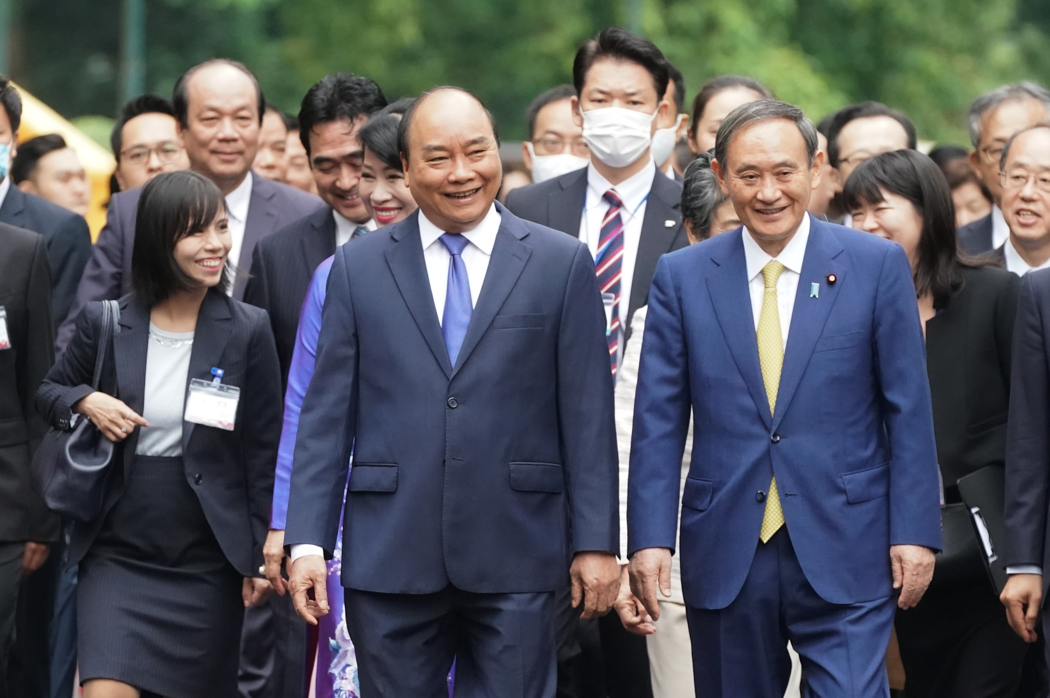 Truyền thông quốc tế đưa tin về chuyến thăm Việt Nam của tân Thủ tướng Nhật Bản - Ảnh 3. Truyền thông quốc tế đưa tin về chuyến thăm Việt Nam của tân Thủ tướng Nhật Bản - Ảnh 3.