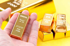 Giá vàng hôm nay 19/10: Vàng duy trì ngưỡng 56 triệu đồng/lượng trong phiên đầu tuần