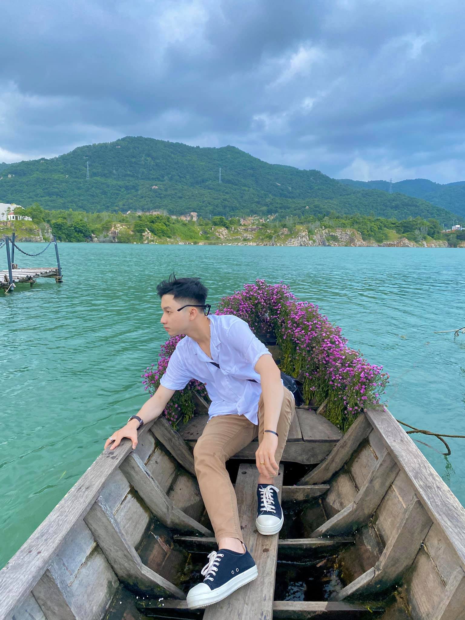 Bật mí 5 góc chụp ‘đẹp miễn chê’ tại hồ Đá Xanh, Vũng Tàu - Ảnh 5. Bật mí 5 góc chụp ‘đẹp miễn chê’ tại hồ Đá Xanh, Vũng Tàu - Ảnh 5.