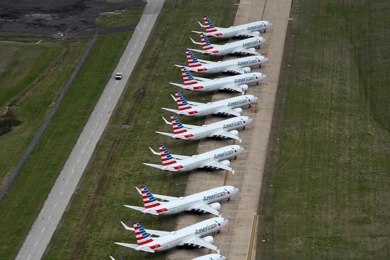 Máy bay của American Airlines đỗ tại Sân bay Tulsa hồi tháng 3. Ảnh: Reuters Máy bay của American Airlines đỗ tại Sân bay Tulsa hồi tháng 3. Ảnh: Reuters