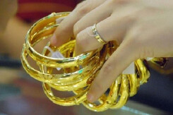 So sánh giá vàng hôm nay 20/10: SJC tiếp đà giảm nhẹ 50.000 đồng/lượng