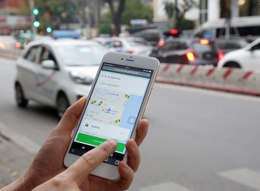 Kinh tế chia sẻ Việt chưa phát triển mạnh bằng các nước khác, nhưng có tiềm năng lớn - Ảnh 1. Kinh tế chia sẻ Việt chưa phát triển mạnh bằng các nước khác, nhưng có tiềm năng lớn - Ảnh 1.