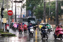 Thời tiết TP HCM hôm nay 22/10: Trời nhiều mây u ám, chiều tối mưa dông, Cần Thơ tiếp tục mưa buổi sáng