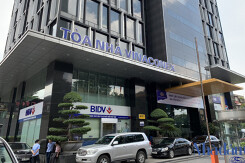 Vinaconex thu về hơn 2.800 tỉ đồng từ thoái vốn