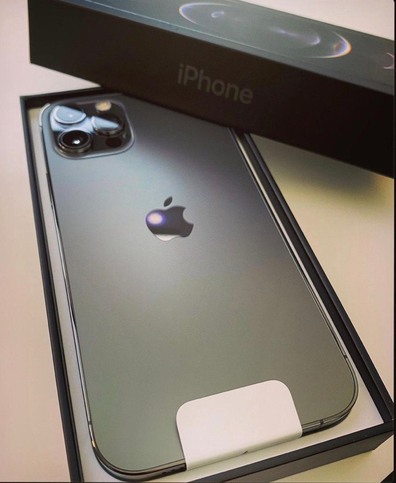 iPhone 12 và 12 Pro đã đến tay người dùng tại New Zealand và Australia - Ảnh 2. iPhone 12 và 12 Pro đã đến tay người dùng tại New Zealand và Australia - Ảnh 2.