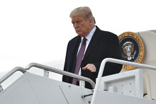 Tổng thống Trump khẳng định vẫn muốn kiểm soát đại dịch