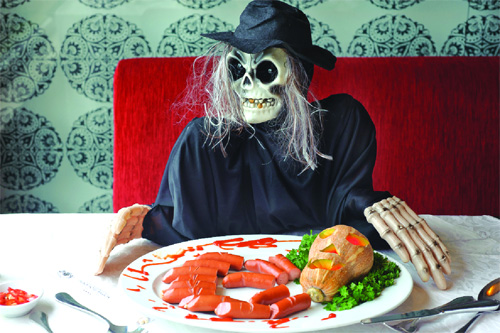 Bật mí 4 địa chỉ ăn uống quanh Sài Gòn cho đêm Halloween đầy ấn tượng - Ảnh 3. Bật mí 4 địa chỉ ăn uống quanh Sài Gòn cho đêm Halloween đầy ấn tượng - Ảnh 3.