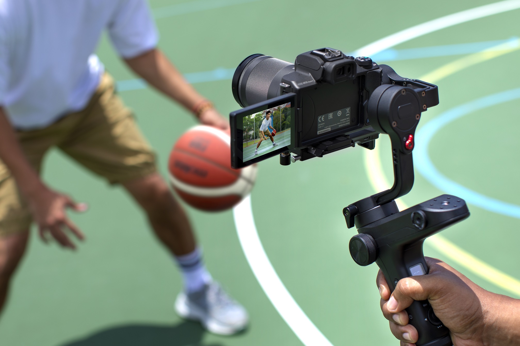 Canon EOS M50 Mark II ra mắt, hướng đến trào lưu vlog cho phân khúc phổ thông - Ảnh 3. Canon EOS M50 Mark II ra mắt, hướng đến trào lưu vlog cho phân khúc phổ thông - Ảnh 3.