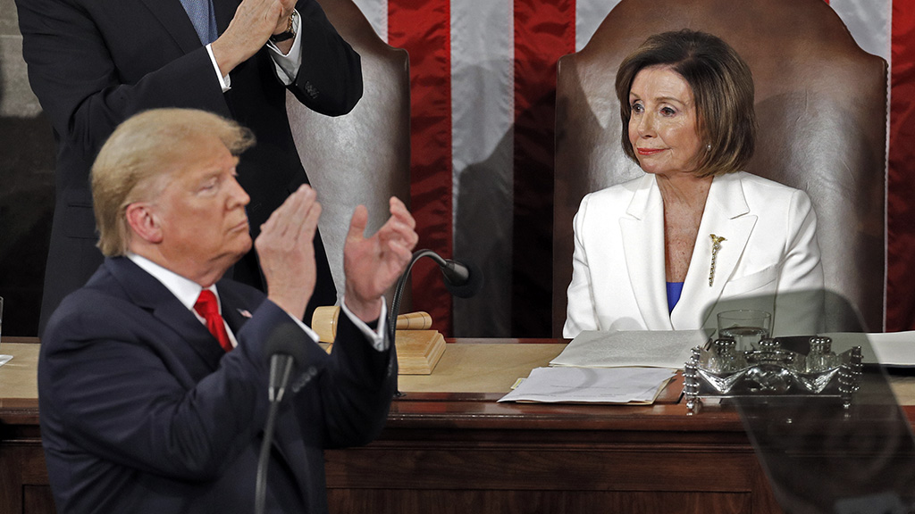 Ông Trump thừa nhận không có gói cứu trợ kinh tế trước ngày bầu cử - Ảnh 1. Ông Trump thừa nhận không có gói cứu trợ kinh tế trước ngày bầu cử - Ảnh 1.