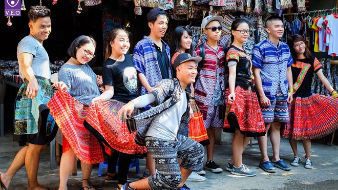 Du lịch thiện nguyện - hướng đi mới sau thiên tai - Ảnh 2. Du lịch thiện nguyện - hướng đi mới sau thiên tai - Ảnh 2.