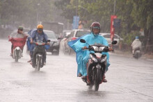 Thời tiết Hà Nội hôm nay 3/10: Mưa rào vào ban đêm, Hải Phòng mưa sáng sớm