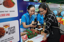 Đẩy mạnh phát triển kinh doanh sản phẩm OCOP trên sàn thương mại điện tử
