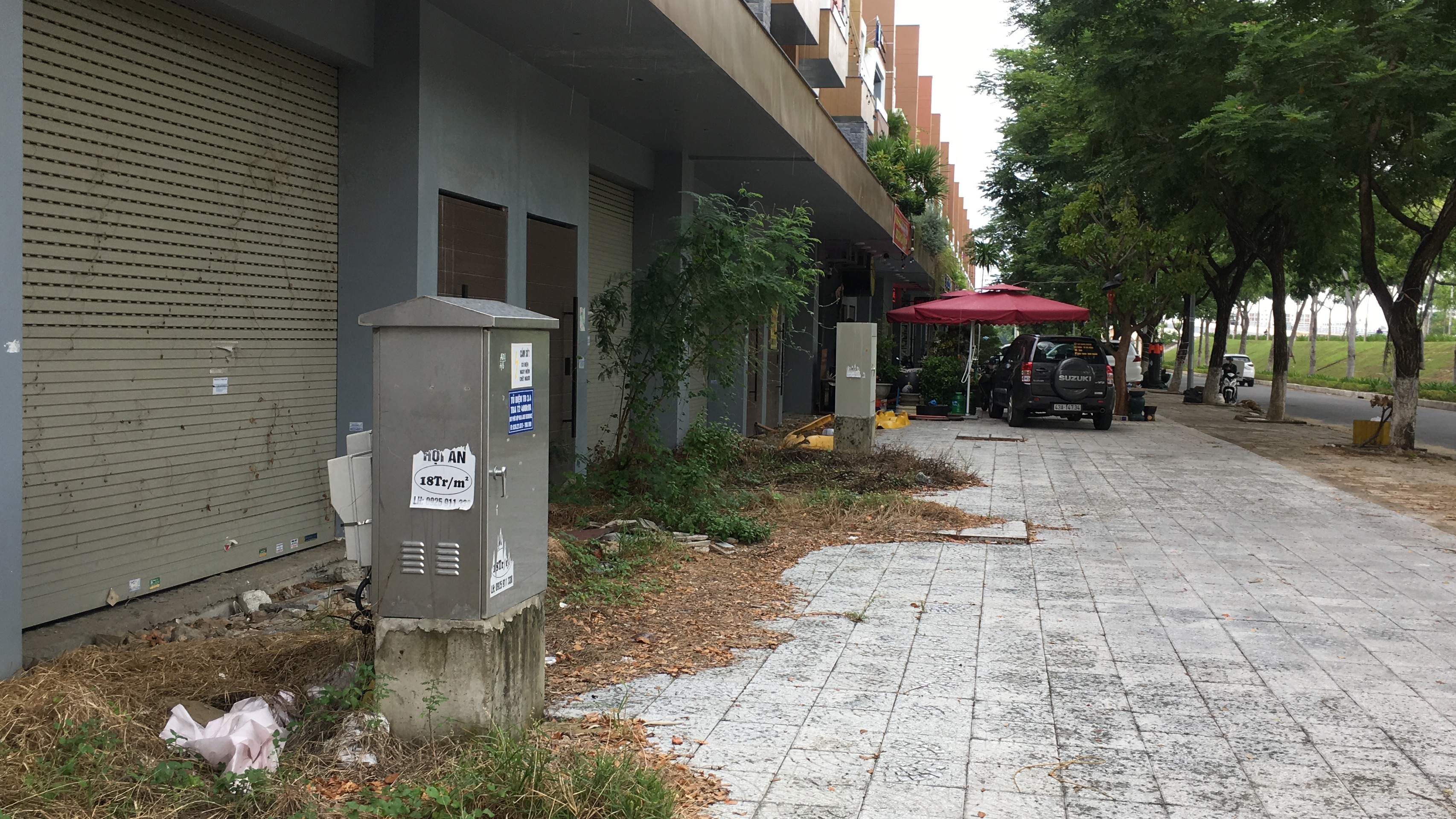 Vì sao các shophouse chục tỉ đồng ở Đà Nẵng cho thuê ế ẩm, bỏ hoang? - Ảnh 3.