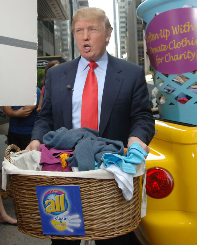 Chương trình truyền hình thực tế vực dậy tỉ phú Trump từ hố sâu thất bại - Ảnh 2. Chương trình truyền hình thực tế vực dậy tỉ phú Trump từ hố sâu thất bại - Ảnh 2.