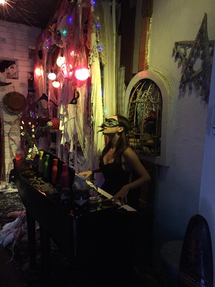 Khám phá loạt địa điểm vui chơi Halloween được check-in nhiều nhất tại Sài Gòn  - Ảnh 17.