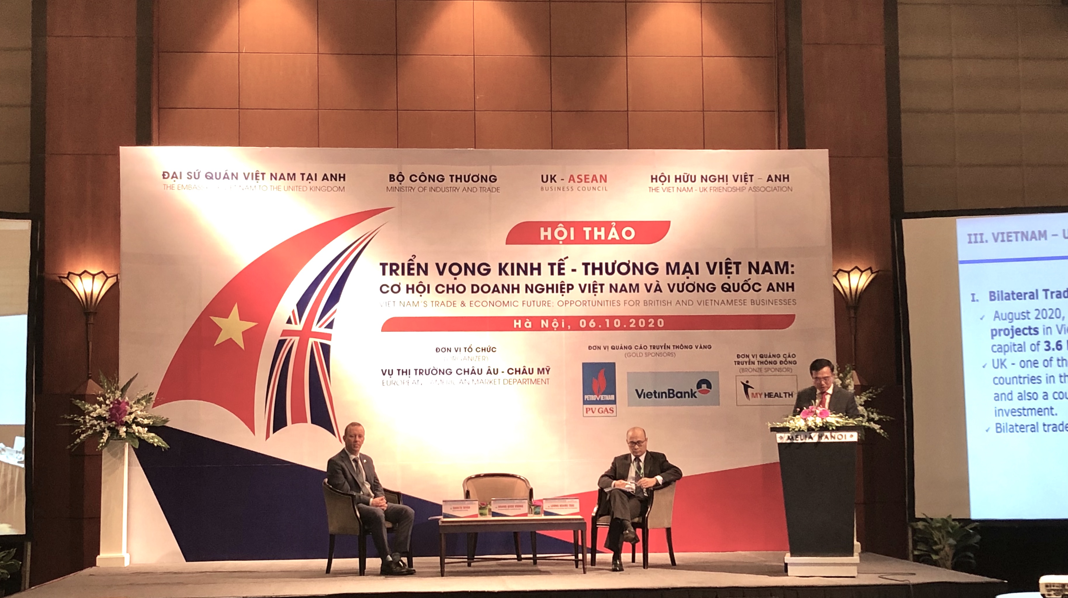Xuất khẩu ngành dệt may có thể giảm 10% trong năm 2020 - Ảnh 1. Xuất khẩu ngành dệt may có thể giảm 10% trong năm 2020 - Ảnh 1.