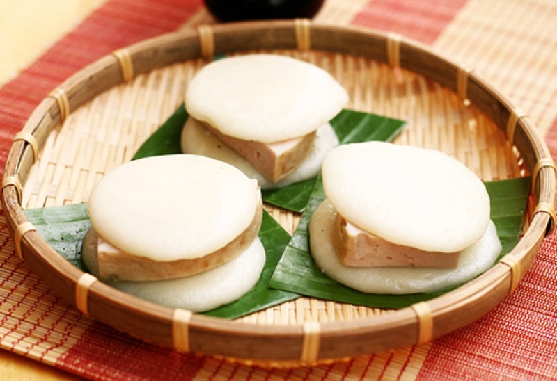 Du lịch Sơn La, đừng quên thưởng thức đặc sản bánh dày thơm ngon nức tiếng vùng Tây Bắc  - Ảnh 2.