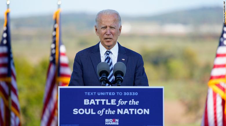 Ông Biden không muốn tranh luận tổng thống nếu ông Trump còn COVID-19 - Ảnh 1. Ông Biden không muốn tranh luận tổng thống nếu ông Trump còn COVID-19 - Ảnh 1.