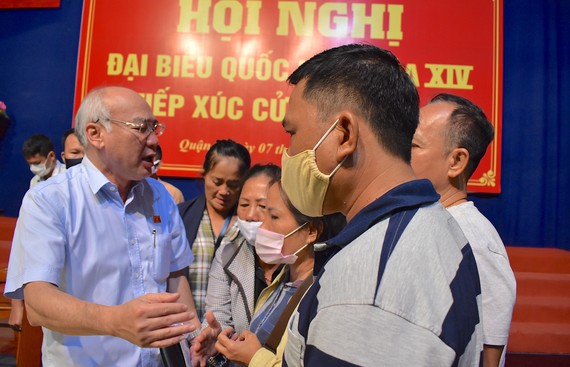 'Nên giải quyết vụ Thủ Thiêm trước khi có thành phố mới' - Ảnh 2. 'Nên giải quyết vụ Thủ Thiêm trước khi có thành phố mới' - Ảnh 2.