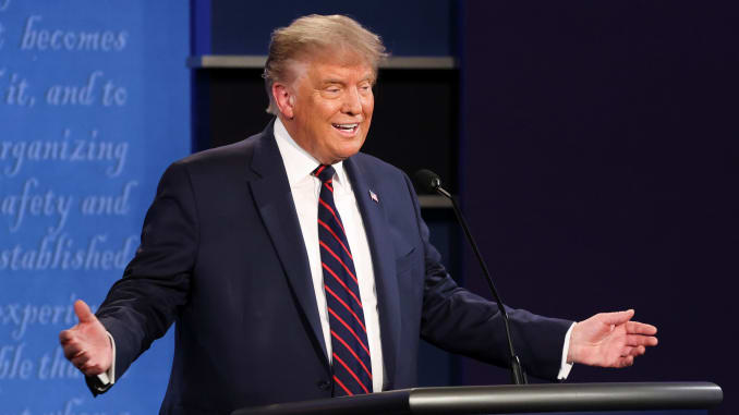 Ông Trump không muốn tranh luận trực tuyến với đối thủ Joe Biden - Ảnh 1.