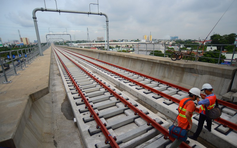Tàu metro số 1 chính thức nhập cảng Khánh Hội - Ảnh 4. Tàu metro số 1 chính thức nhập cảng Khánh Hội - Ảnh 4.