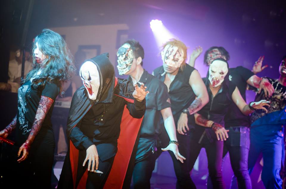 “Đột nhập” 5 quán cà phê ma mị đậm chất Halloween tại Sài Gòn - Ảnh 12.