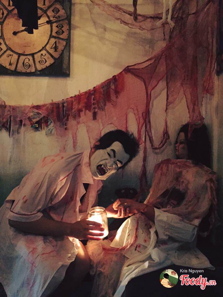 “Đột nhập” 5 quán cà phê ma mị đậm chất Halloween tại Sài Gòn - Ảnh 3.