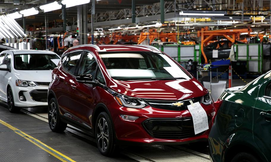 GM triệu hồi hơn 68.000 ô tô điện Chevrolet Bolt do nguy cơ cháy nổ - Ảnh 1.