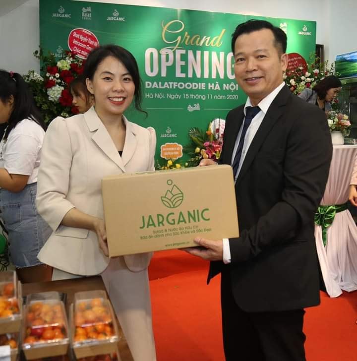 Dalat FOODIE mở cửa hàng đầu tiên tại Hà Nội sau khi gọi vốn thành công từ Shark Tank - Ảnh 1. Dalat FOODIE mở cửa hàng đầu tiên tại Hà Nội sau khi gọi vốn thành công từ Shark Tank - Ảnh 1.