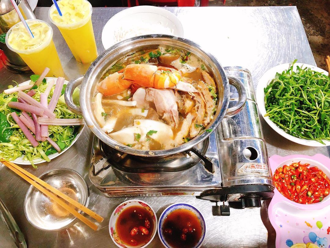 Bật mí những quán lẩu mắm thơm ngon, nức lòng du khách tại An Giang - Ảnh 4. Bật mí những quán lẩu mắm thơm ngon, nức lòng du khách tại An Giang - Ảnh 4.