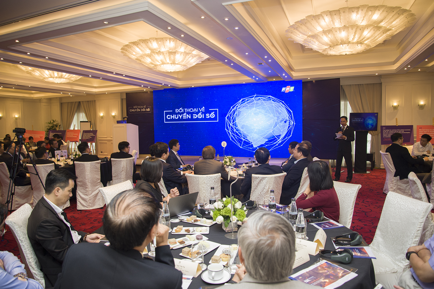 FPT Techday 2020 mang đến những khái niệm hoàn toàn mới về Trung tâm điều hành số doanh nghiệp 5.0 - Ảnh 1. FPT Techday 2020 mang đến những khái niệm hoàn toàn mới về Trung tâm điều hành số doanh nghiệp 5.0 - Ảnh 1.