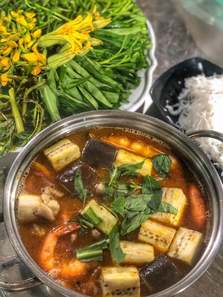 Bật mí những quán lẩu mắm thơm ngon, nức lòng du khách tại An Giang - Ảnh 5. Bật mí những quán lẩu mắm thơm ngon, nức lòng du khách tại An Giang - Ảnh 5.