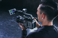Máy quay Sony FX6 ra mắt, hướng đến sáng tạo video chuyên nghiệp