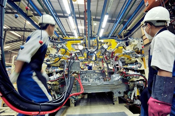 IMF nâng dự báo tăng trưởng GDP Việt Nam 2020 lên 2,4%, thuộc nhóm cao nhất thế giới - Ảnh 1. IMF nâng dự báo tăng trưởng GDP Việt Nam 2020 lên 2,4%, thuộc nhóm cao nhất thế giới - Ảnh 1.
