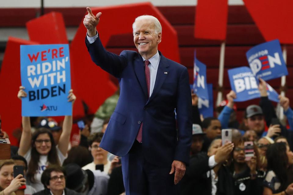 Bước đường tiến tới ngưỡng cửa Nhà Trắng của ông Biden - Ảnh 1.