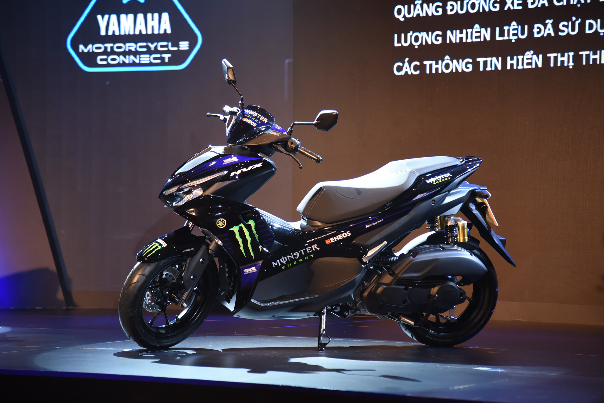 Yamaha trình làng xe NVX 155cc thế hệ mới với giá 53 triệu đồng - Ảnh 1. Yamaha trình làng xe NVX 155cc thế hệ mới với giá 53 triệu đồng - Ảnh 1.