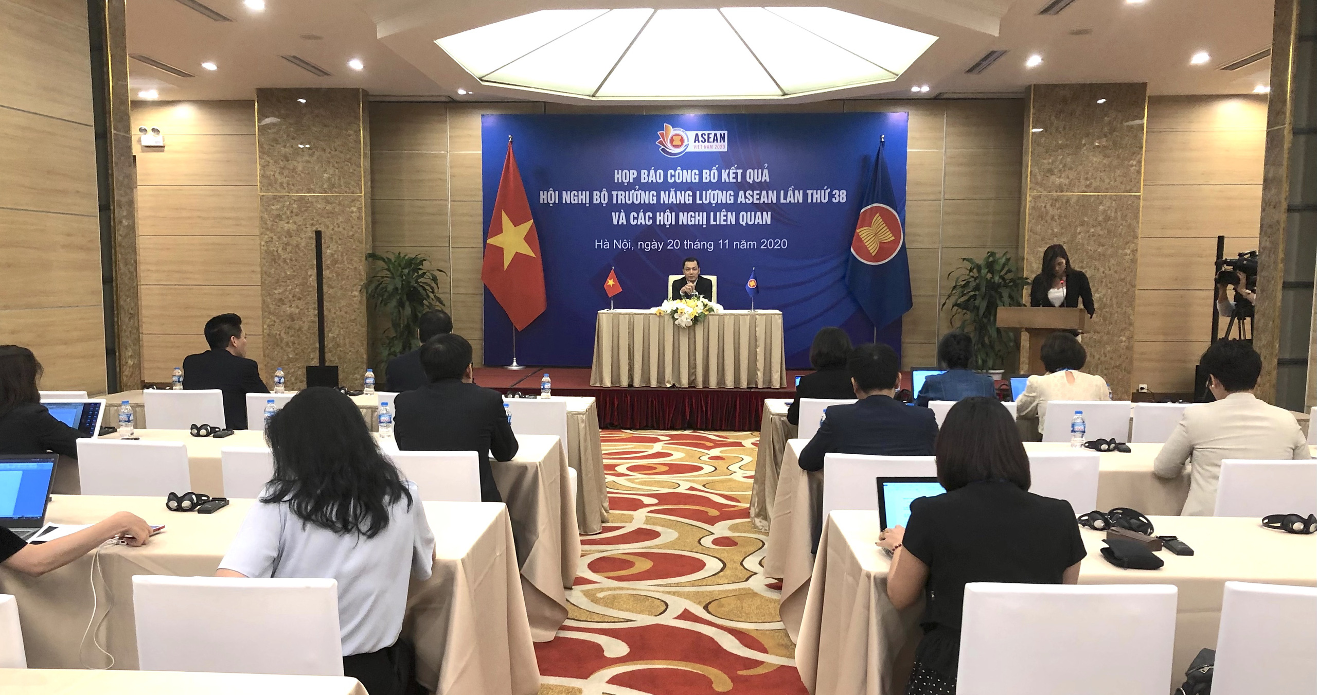 ASEAN đặt mục tiêu tỉ lệ năng lượng tái tạo đạt 23% vào năm 2025 - Ảnh 1. ASEAN đặt mục tiêu tỉ lệ năng lượng tái tạo đạt 23% vào năm 2025 - Ảnh 1.