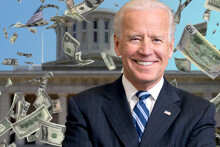 Chính quyền ông Biden có thể kiếm 1.000 tỉ USD ngân sách từ việc truy thu thuế