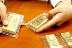 So sánh giá vàng hôm nay 21/11: Đảo chiều tăng 150.000 đồng/lượng