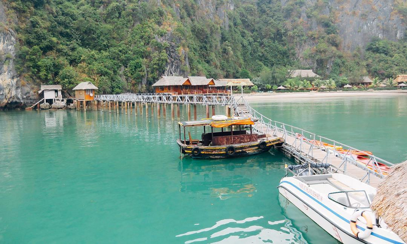 Chiêm ngưỡng cảnh sắc thiên nhiên kì vĩ tại vịnh Lan Hạ, Hải Phòng - Ảnh 6.