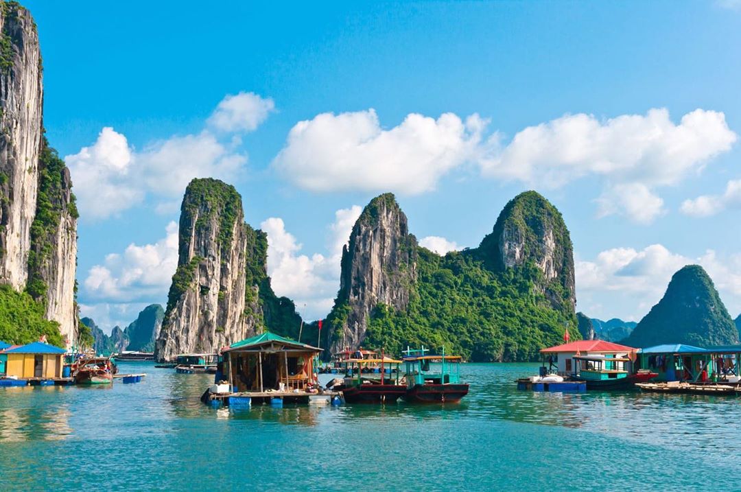 Chiêm ngưỡng cảnh sắc thiên nhiên kì vĩ tại vịnh Lan Hạ, Hải Phòng - Ảnh 3.
